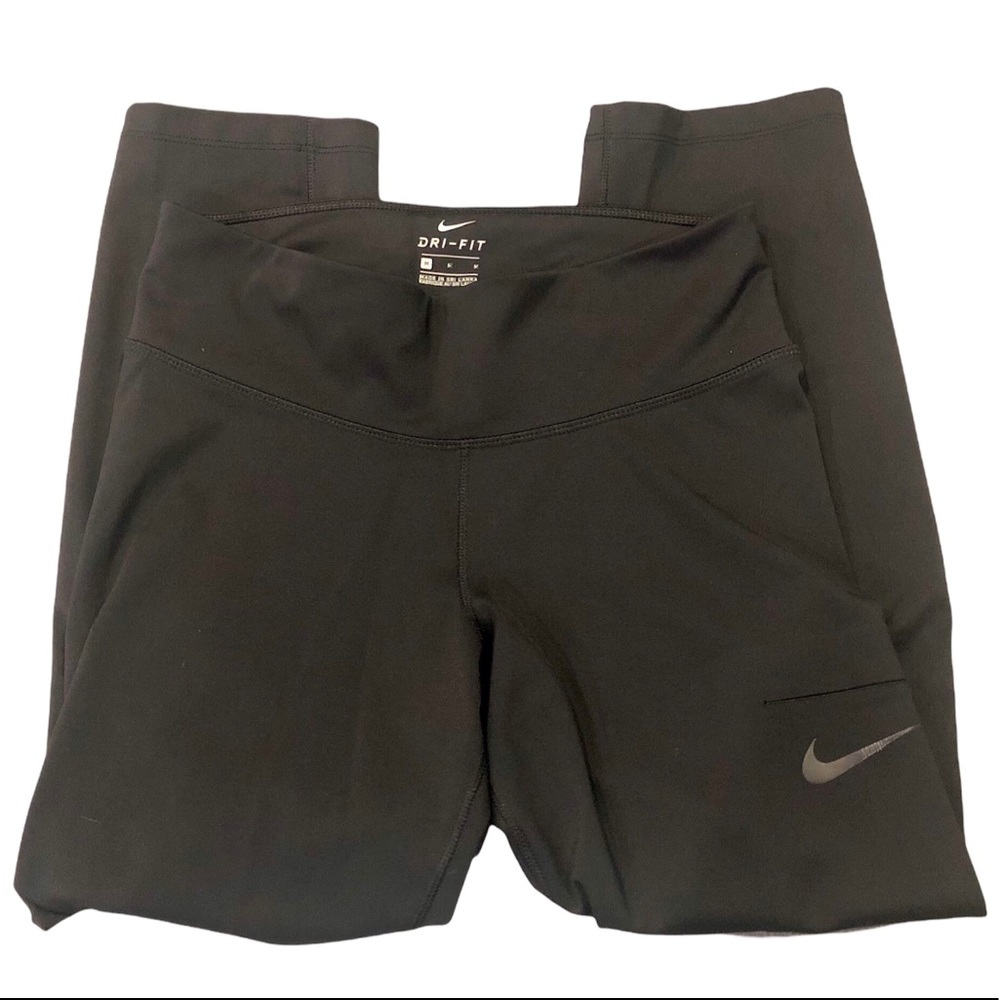 Nike Women’s Dri-Fit Legging Capris - Size Medium
